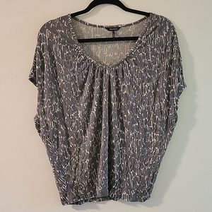 Women's short sleeve top